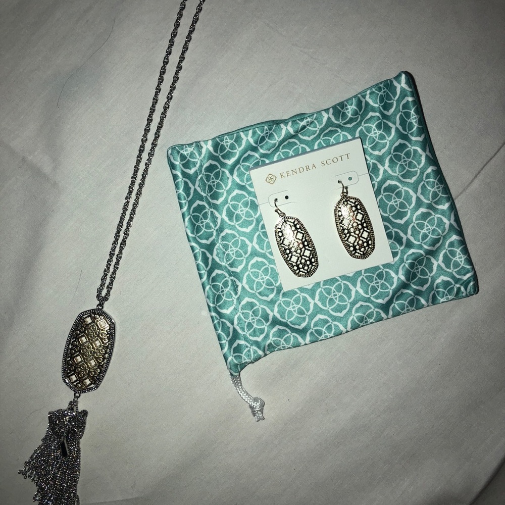 Kendra Scott Necklace & Earrings
